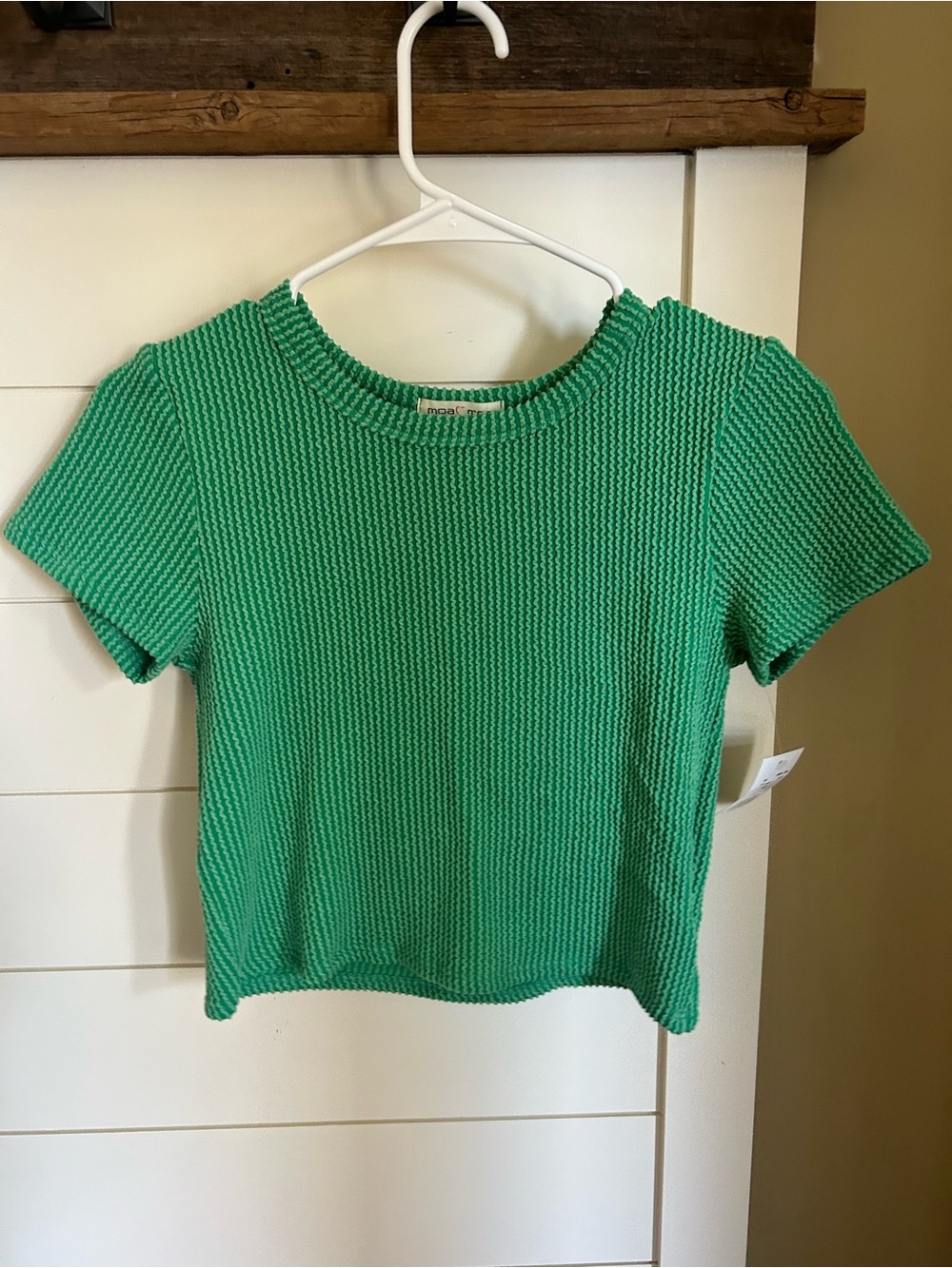 Moa Moa Bright Green Textured Crop Knit Top